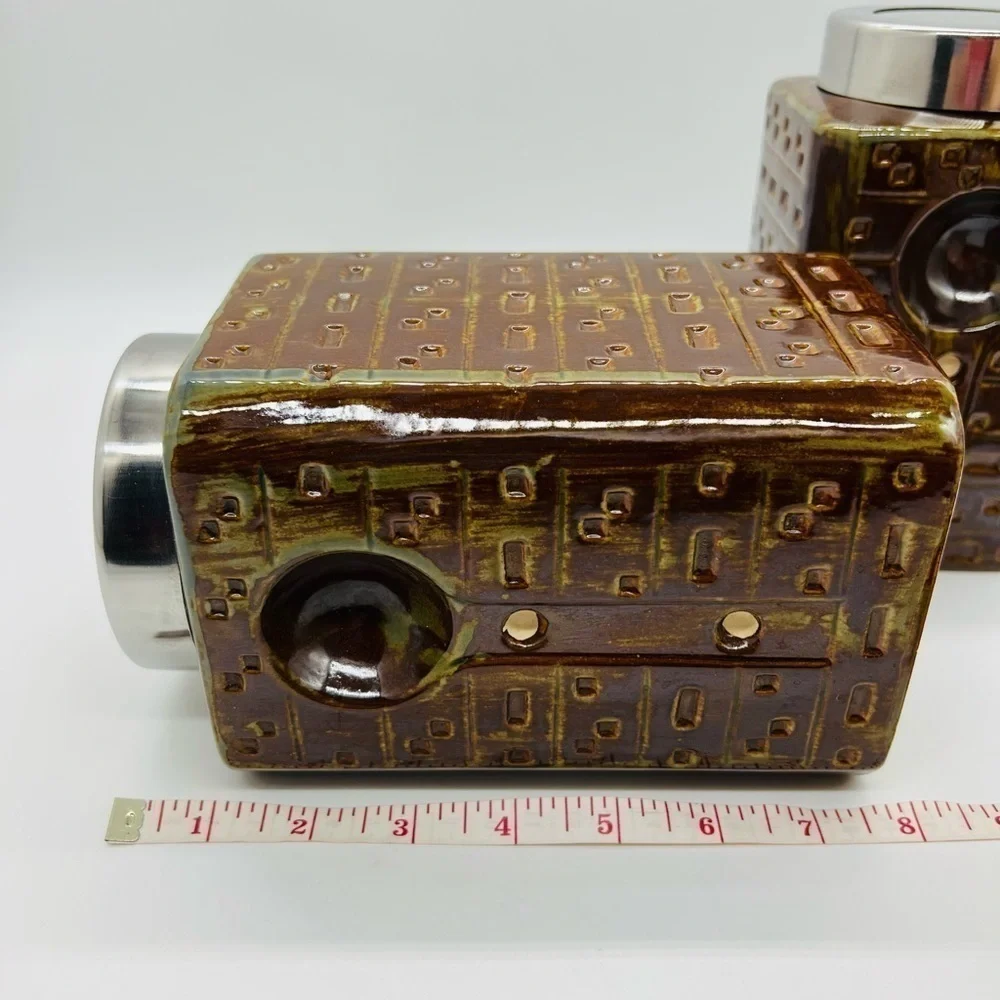 PIER 1 SET OF TWO BROWN GLAZED STONEWARE CANISTERS